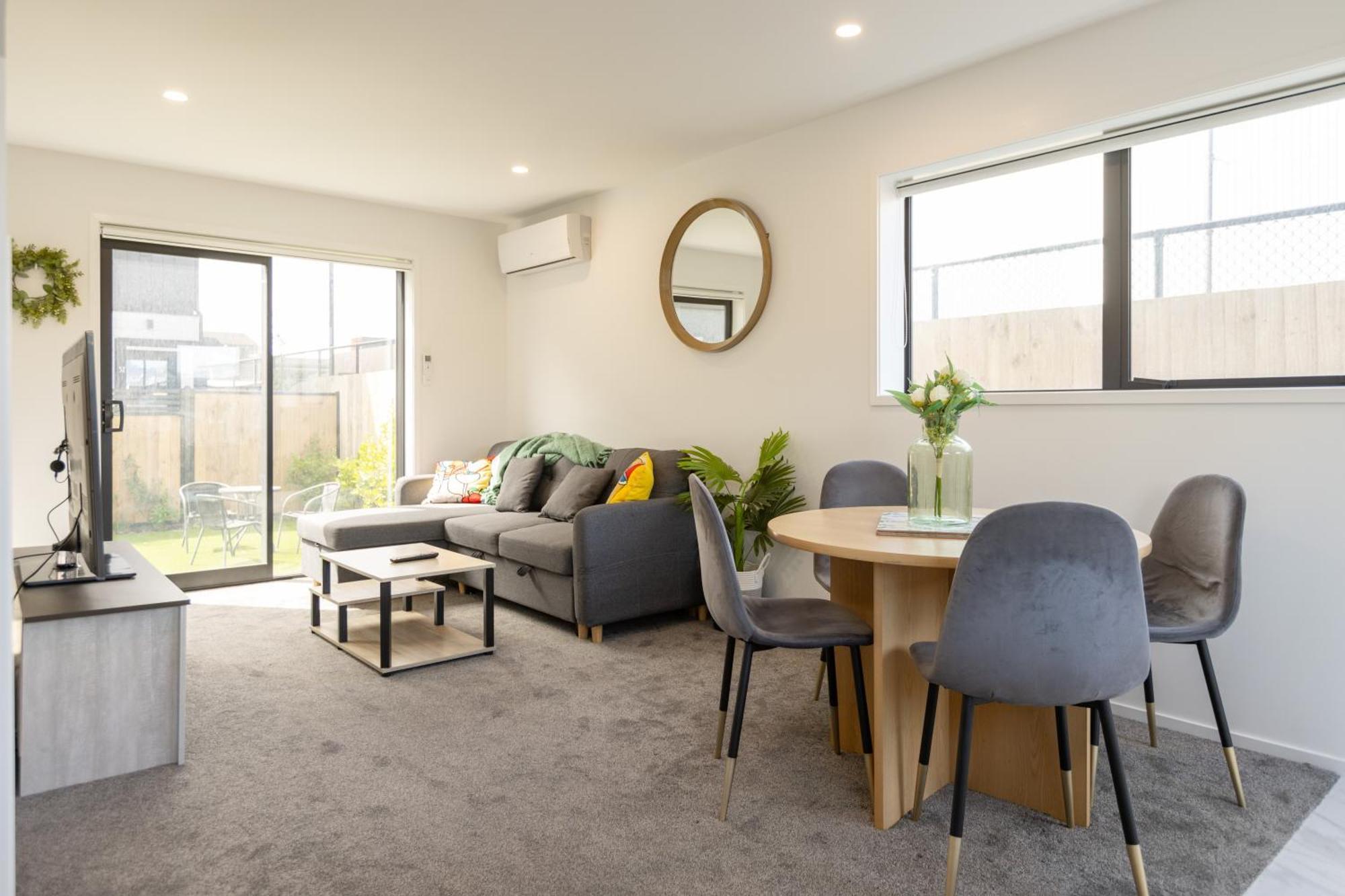Luxury 2 Bedroom Townhouse By Hagley Park In Cbd Christchurch Exterior foto