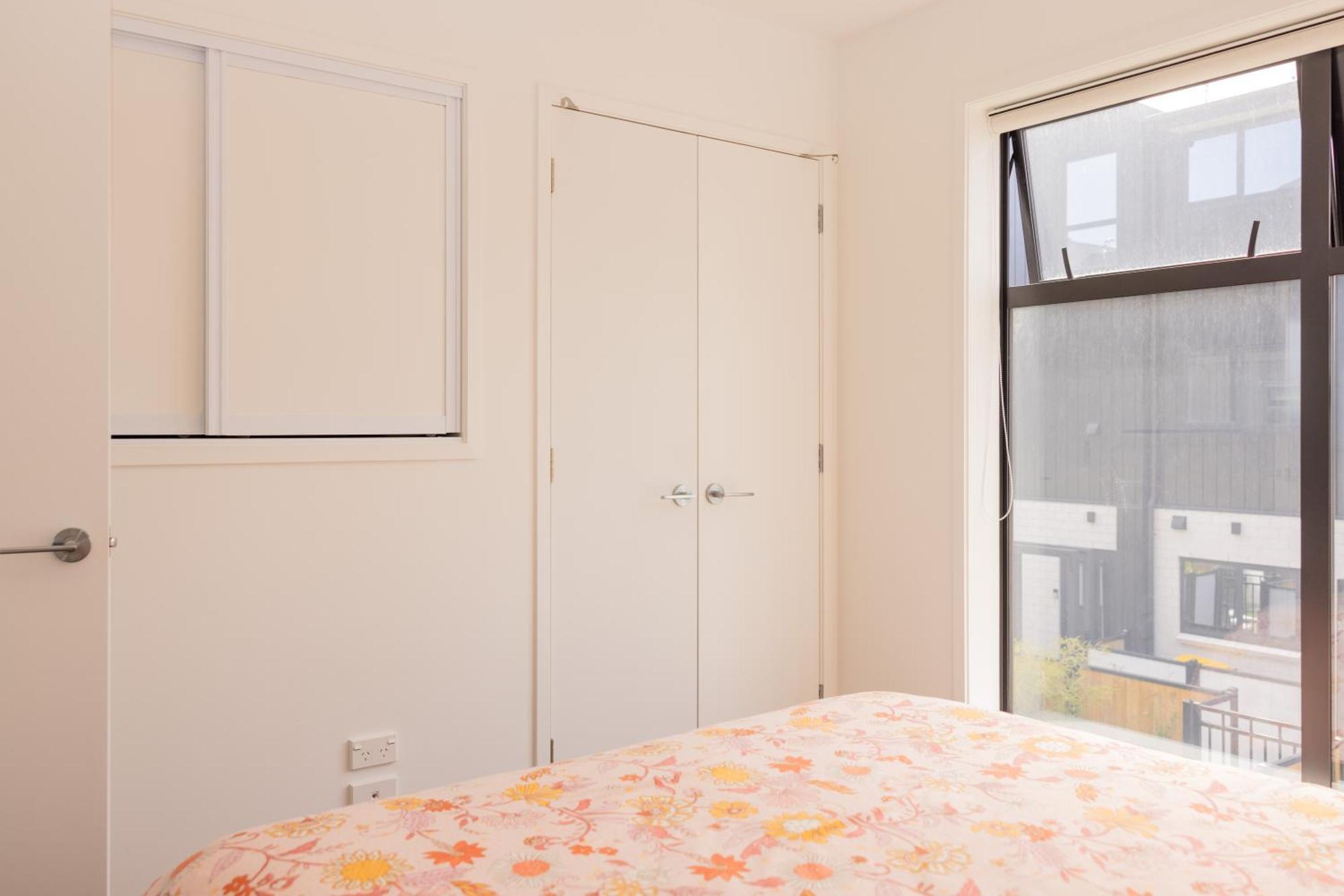 Luxury 2 Bedroom Townhouse By Hagley Park In Cbd Christchurch Exterior foto